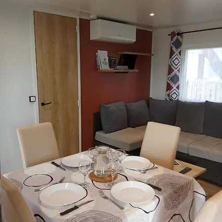 Mobile Cosy Vue Sur L'etang 4* קאנט אן רוסיון